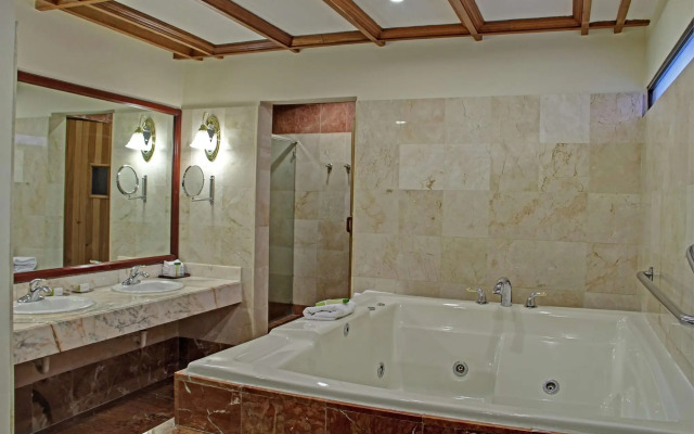 DoubleTree by Hilton Cariari - San Jose Costa Rica