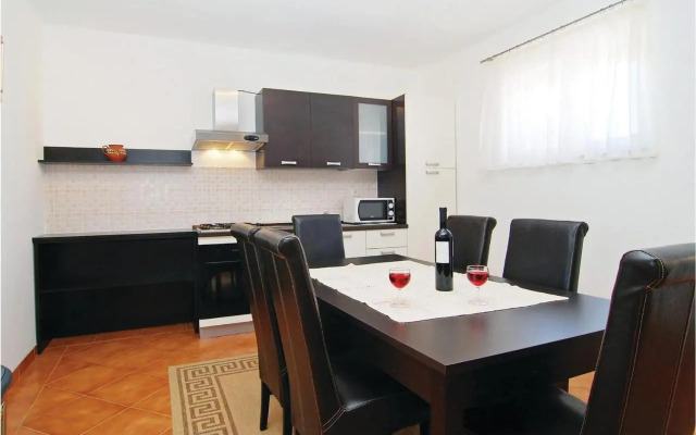 Apartment Stari put IV