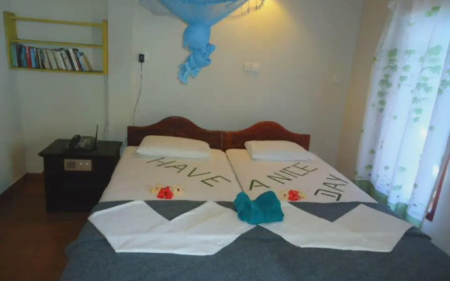 Shanthi beach resort