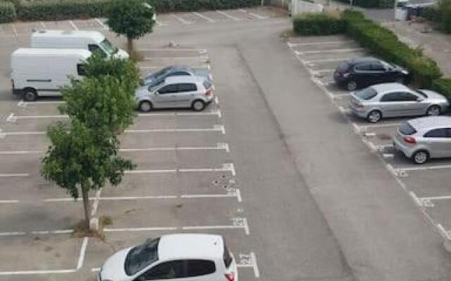 Superbe appartement avec vue sur la mer et port