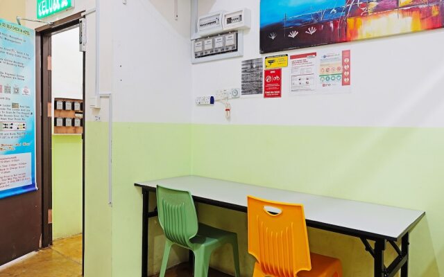 SPOT ON 89805 The Traveler Home