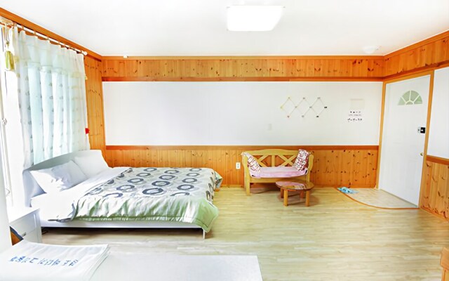 Gangneung When Missing Sea Pension