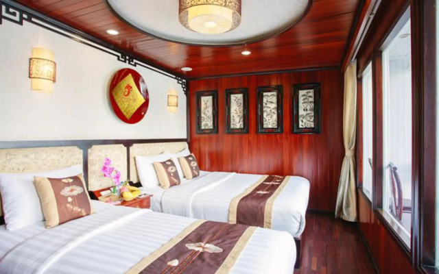 Viola Cruise Halong Bay