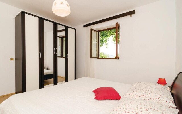 Stunning Home in Gruda With Wifi and 3 Bedrooms