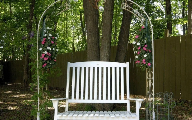 The Roost Bed and Breakfast