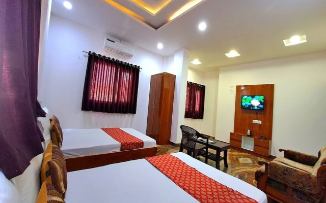 Hotel Sunrise Palace Udaipur