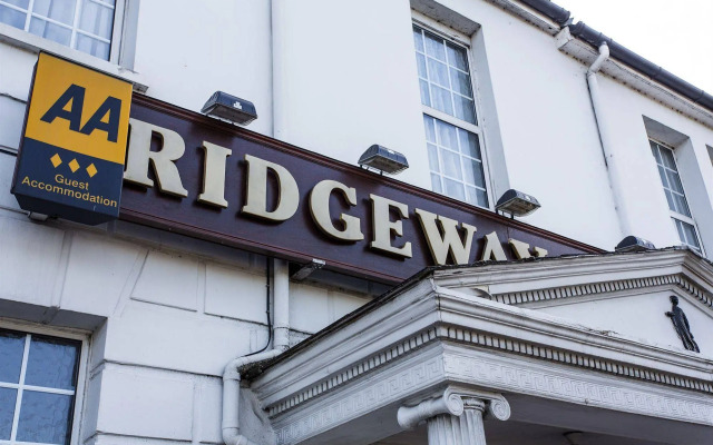 Ridgeway Hotel