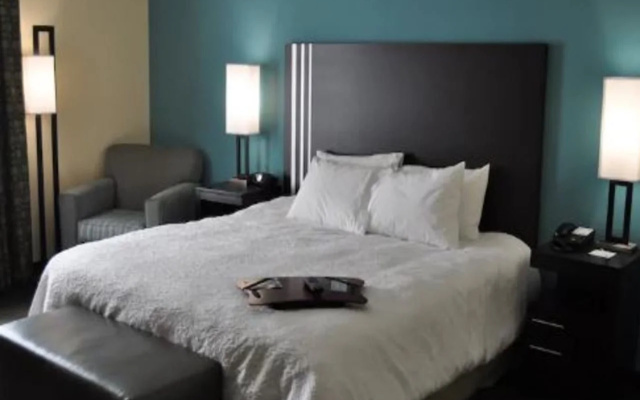 Hampton Inn Pleasanton