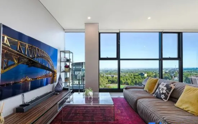 Premium 3Bed Luxury with Infinity Pool & Gym