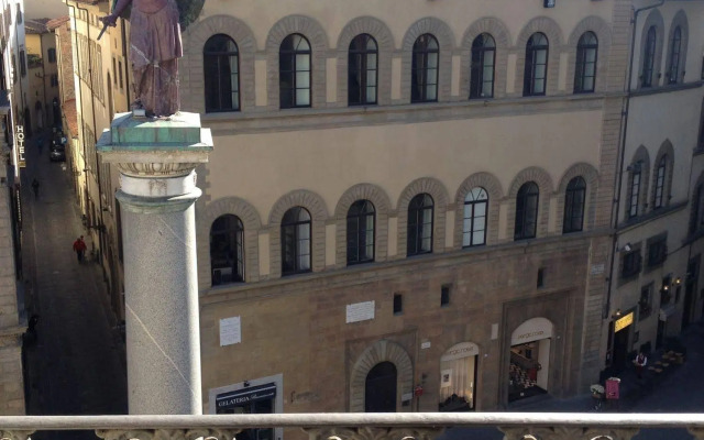 Tornabuoni View