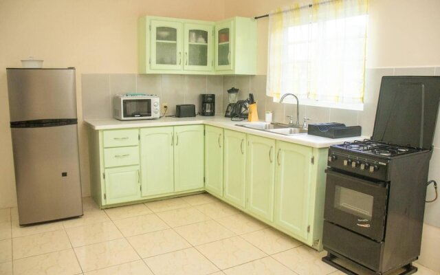 Lovely 2 Bedroom Apt 4 Warm, Cosy, Comfortable in Valley Church, Antigua and Barbuda from 112$, photos, reviews - zenhotels.com