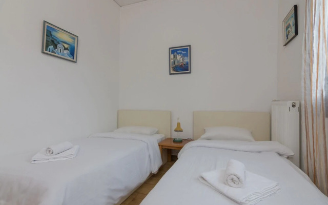 Nami Villa Airport by Airstay