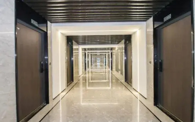 Manlu Ins Design Hotel (Zhengzhou Gaoxin Wanda Plaza)