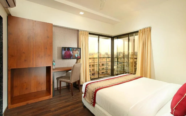 Mumbai House Luxury Apartment