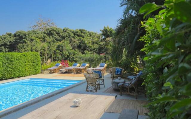 Luxury 5 Bedroom Private Pool Villa (Riverfront)