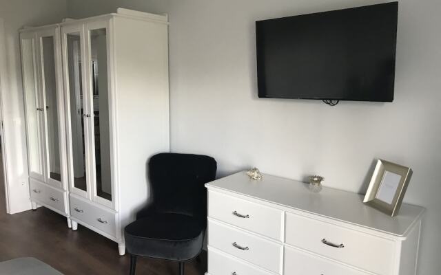 Stay at Home Madrid Apartments VII