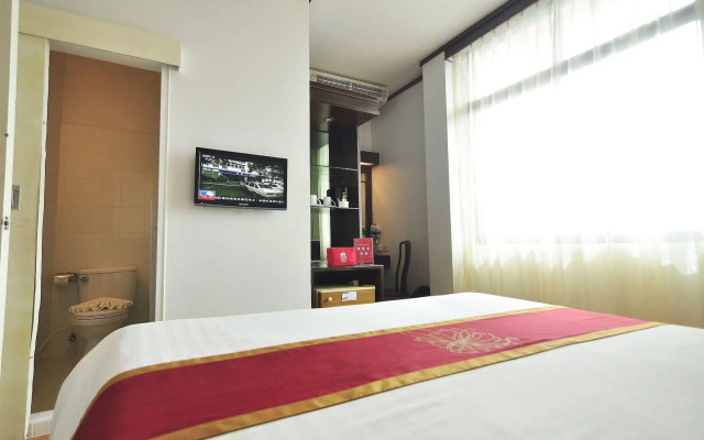 ZEN Rooms Basic Chinatown Bangkok