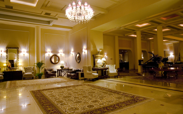 Mabely Grand Hotel