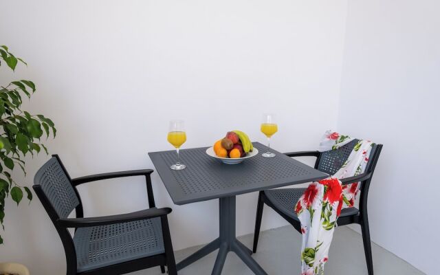 Sand Gem - Beach Apartments