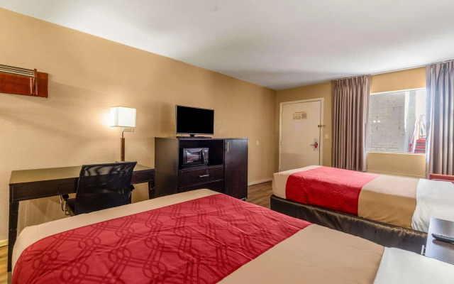 Econo Lodge Meridian