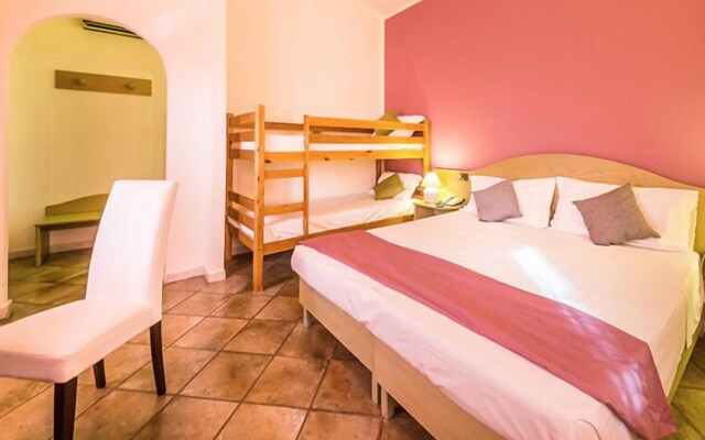 Hotel Rocca Dorada