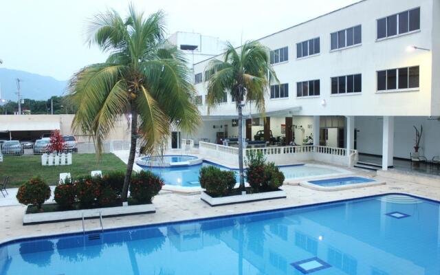 Hotel Mall Santana Del Río