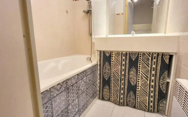 Studio Six-Fours-les-Plages, 1 pièce, 4 personnes - FR-1-316-43