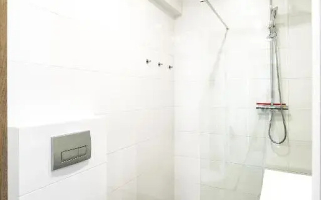 Apartament 8