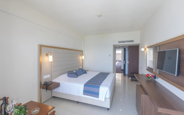 Iliada Beach Hotel