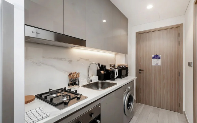 New Stylish Studio in Azizi Riviera