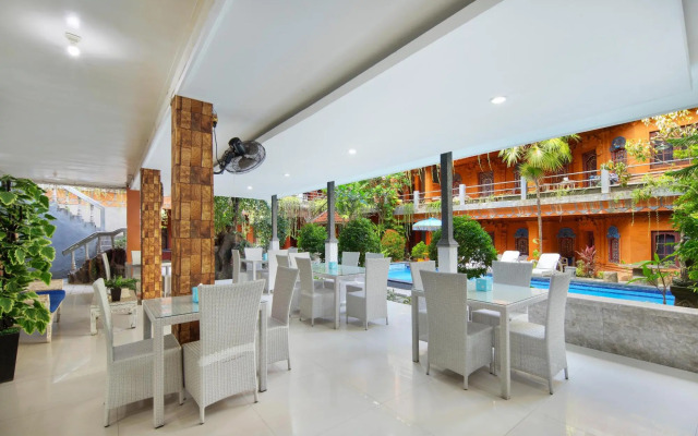 Hotel Lumbung Sari Legian