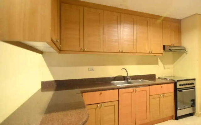 Crosswinds Resort Suites