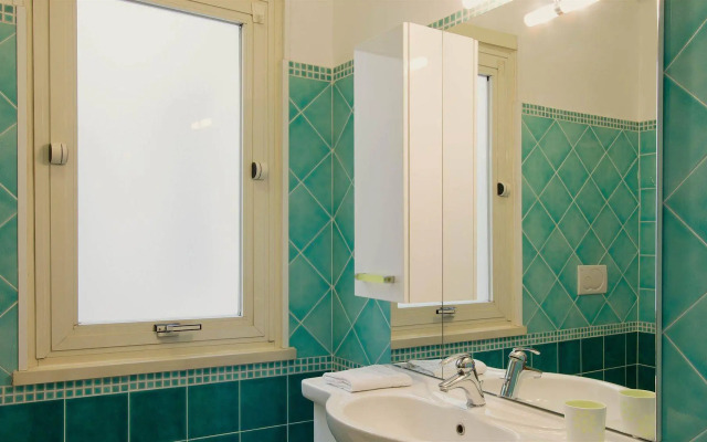 Colosseum apartments - Roman Forum area