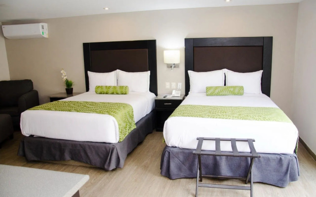 Plaza Camelinas Hotel