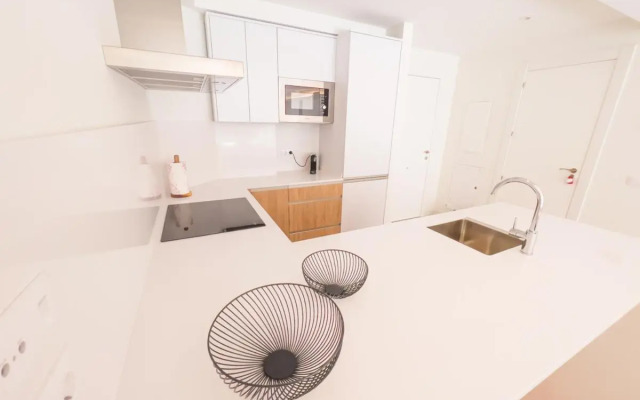 Ground Floor With Garden In The Golden Mile