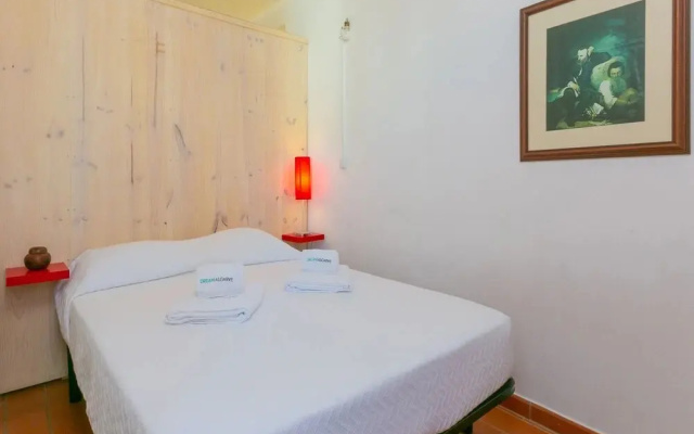 B12 - Pool And Sun Apartment