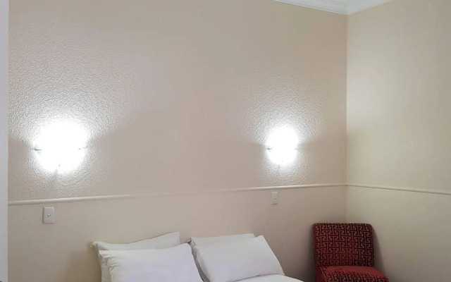 Whakatane Hotel