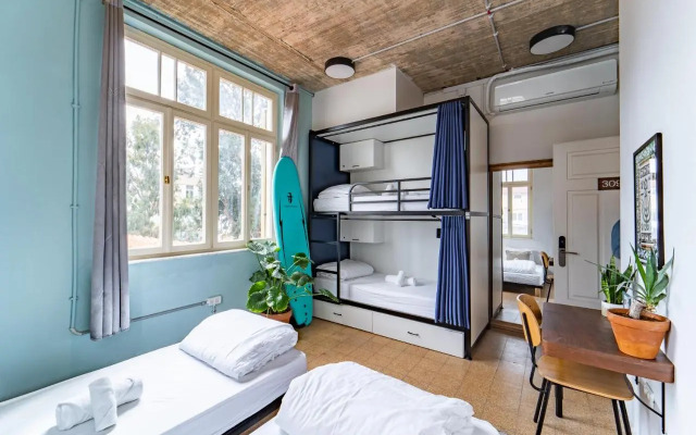 THE GUTMAN TLV - Neve Tzedek