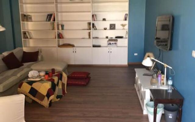 A cozy penthouse - apartment in the 5th settlement