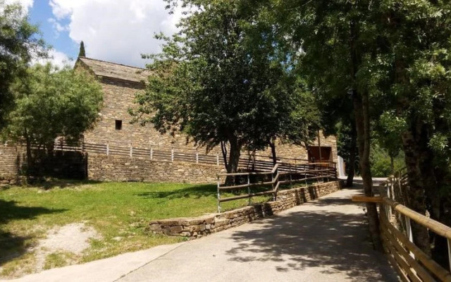 Centro Vacacional de Isín