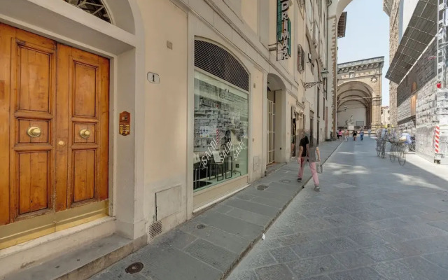 Florence Apartment