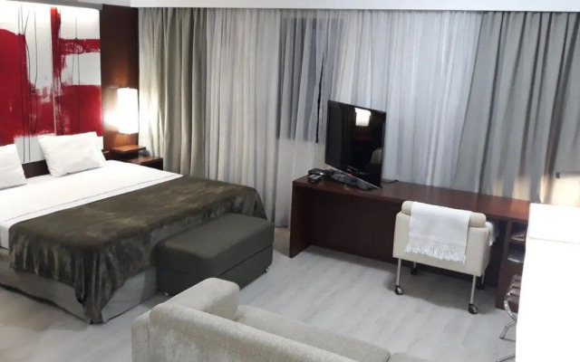 Flat International Business Ibirapuera, 2534 Moema