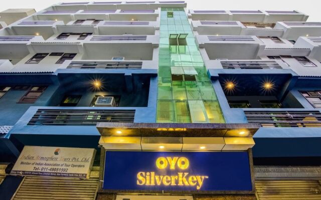 SilverKey Executive Stays 42891 Hira Palace