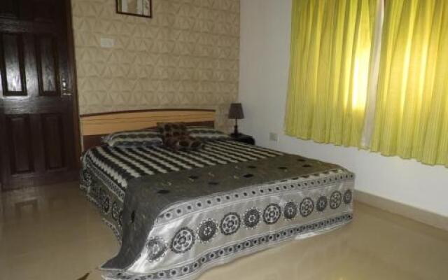 Services (Self Catering) Villas 8 and 9