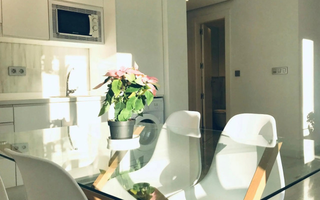 Domus Apartamentos Granada con parking gratuito en pleno centro