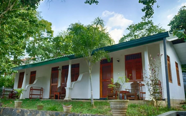 rocky villa towerist geust house