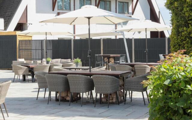The Coppid Beech Hotel