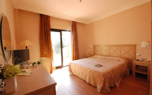 Mahara Hotel & Wellness