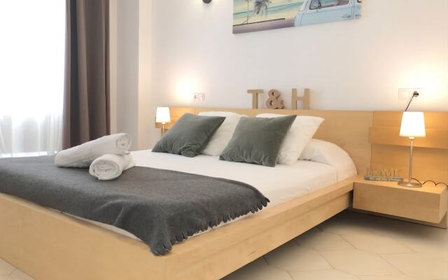 T&H Novelty 113 Family Apartment Salou