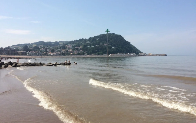 Exmoor House - Guest House